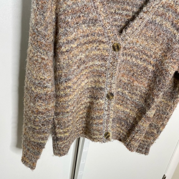 Cynthia Rowley | Tan/Neutral Stripe Cozy Girl Nubby Button-Down Cardigan Sz Med - Picture 7 of 11
